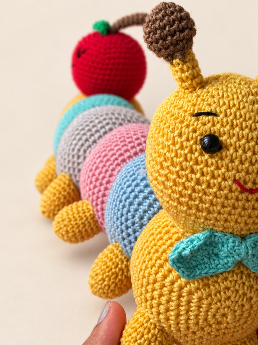 Pip the Caterpillar left side yarn detail
